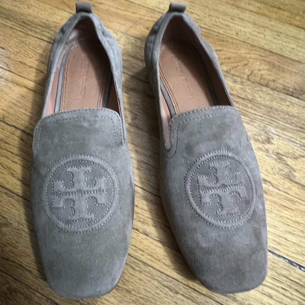 Tory Burch loafers. Brand new never worn